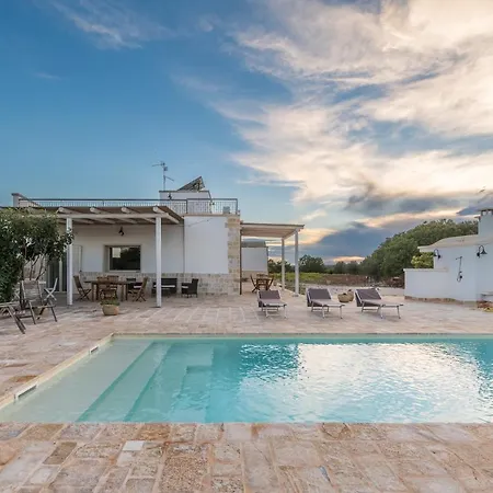 Sara Con Piscina By Wonderful Italy Villa
